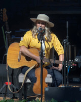 Emily Burgess & Melissa Payne at Blues Holler in Uxbridge