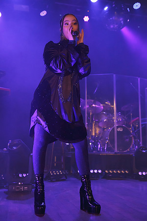 "Embrace Presents", Faouzia, Pop, R&B, "The Opera House", Toronto