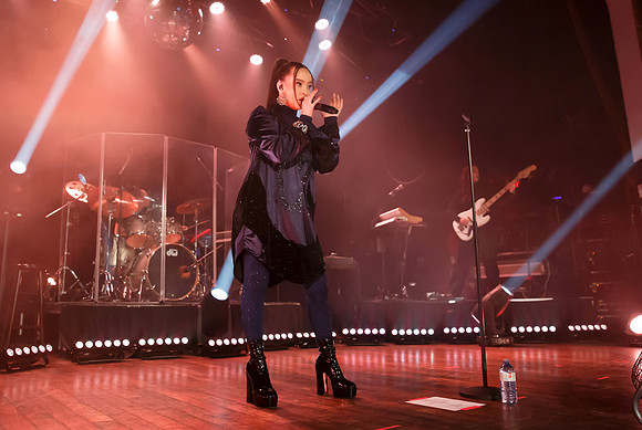 "Embrace Presents", Faouzia, Pop, R&B, "The Opera House", Toronto