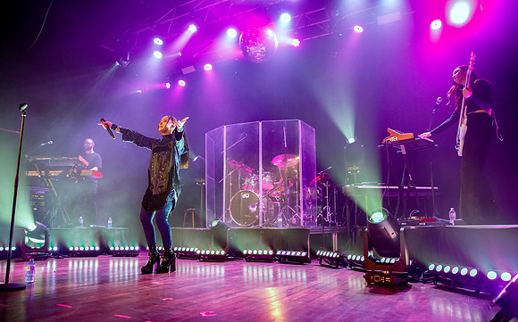 "Embrace Presents", Faouzia, Pop, R&B, "The Opera House", Toronto