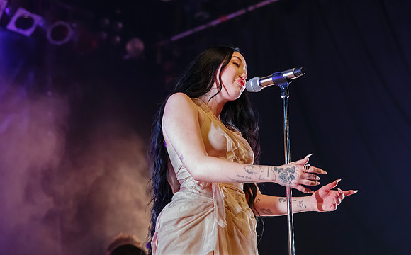 "Embrace Presents", "Noah Cyrus", "The Phoenix Concert Theatre", Toronto