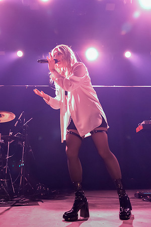 "Embrace Presents", Verite, History, Pop, Toronto