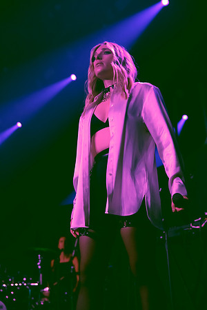 "Embrace Presents", Verite, History, Pop, Toronto