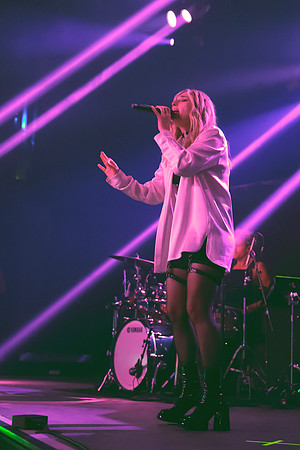 "Embrace Presents", Verite, History, Pop, Toronto