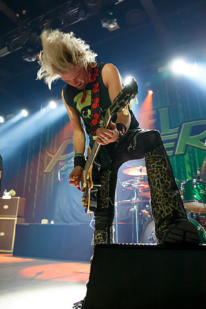 "Embrace Presents", History, Rock, "Black Stone Cherry", Toronto