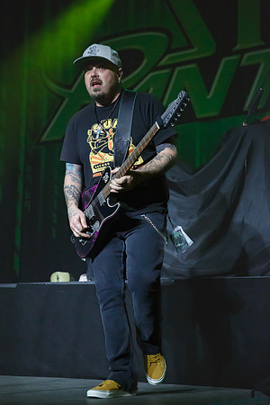 "Embrace Presents", History, Rock, "Black Stone Cherry", Toronto