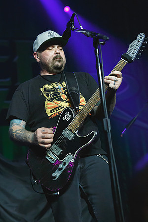 "Embrace Presents", History, Rock, "Black Stone Cherry", Toronto