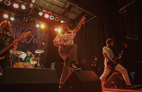Rock, Toronto, The Phoenix Concert Theatre, Embrace, Cancer Bats