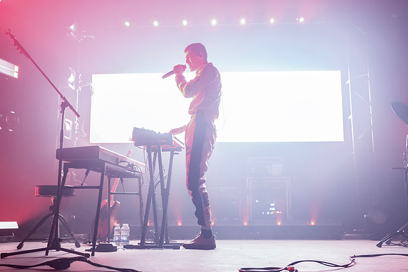 Eden, "Embrace Presents", History, Toronto, Pop, Rock