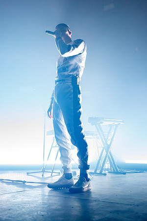 Eden, "Embrace Presents", History, Toronto, Pop, Rock