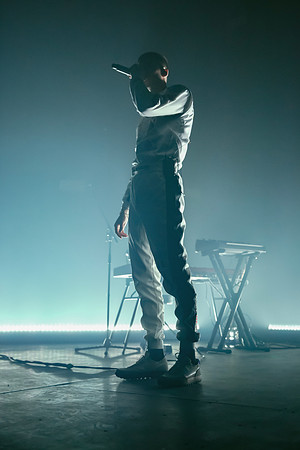 Eden, "Embrace Presents", History, Toronto, Pop, Rock