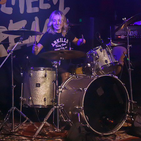 "The Anti-Queens", "Embrace Presents", Rock, Toronto, "Velvet Underground"