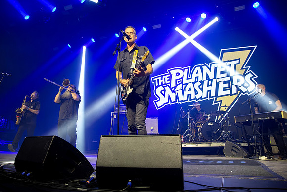 The Planet Smashers at History in Toronto