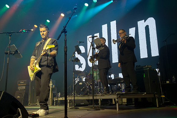 Sullvn at History in Toronto