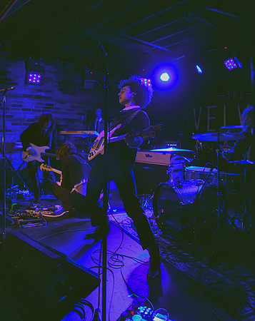 Mike Sabath & The Moongirls at The Velvet Underground