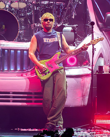 5 Seconds of Summer at RBC Amphitheatre in Toronto