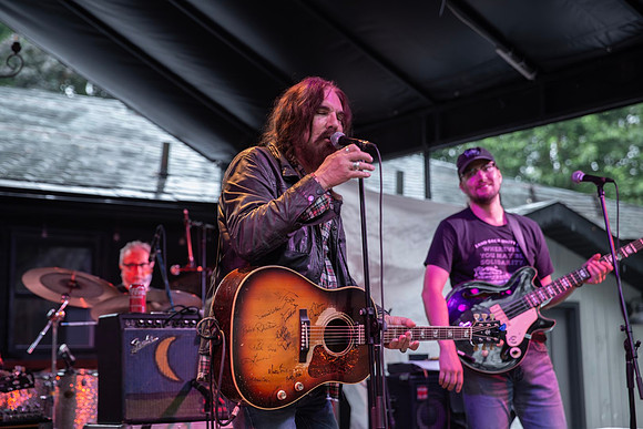 Junkhouse at Blues Holler in Uxbridge