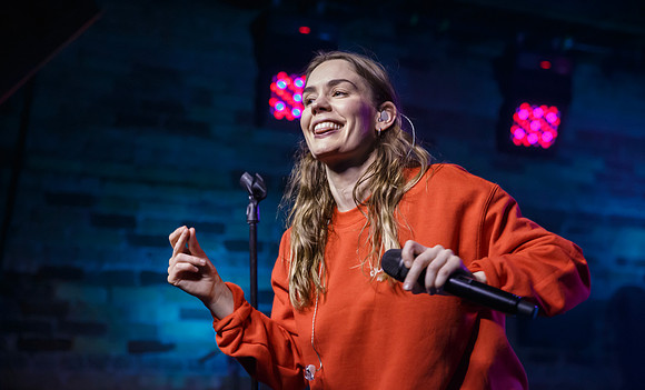 Anna of the North at Velvet Underground in Toronto