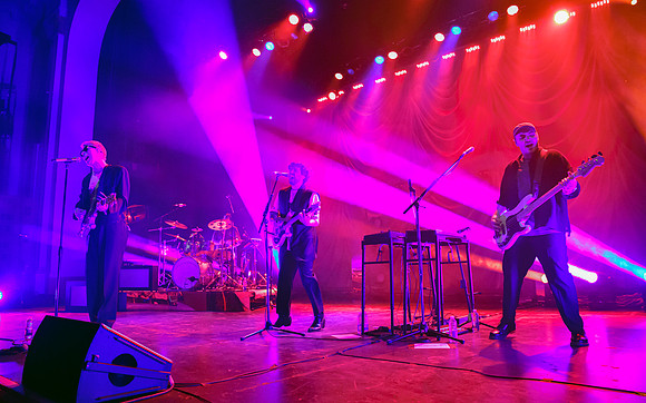 Valley played The Danforth Music Hall in Toronto on April 15, 2023. Photos by TriRocks Concert Photography.
