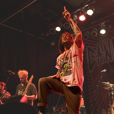 Rock, Toronto, The Phoenix Concert Theatre, Embrace, Cancer Bats