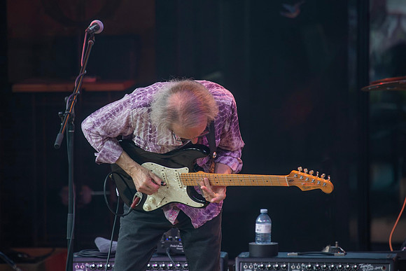 Sonny Landreth at Blues Holler in Uxbridge