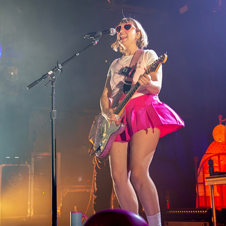 Beach Bunny at History in Toronto