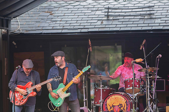 MonkeyJunk at Blues Holler in Uxbridge, Ontario