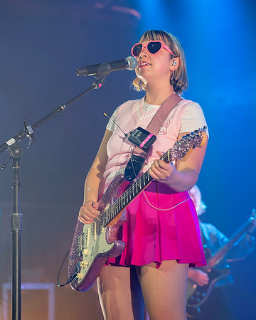 Beach Bunny at History in Toronto