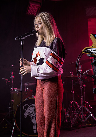 Astrid S