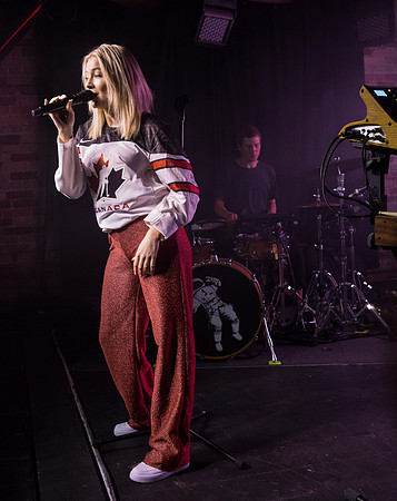 Astrid S