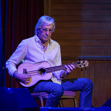 Sonny Landreth at Uxbridge Music Hall in Uxbridge