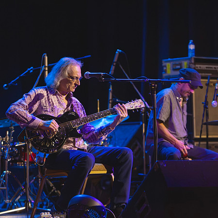 Sonny Landreth at Uxbridge Music Hall in Uxbridge