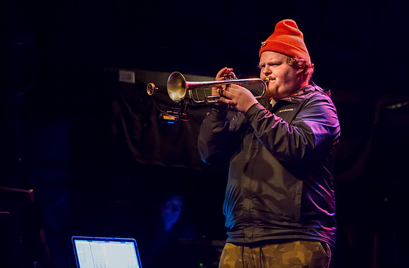 Too Many Zooz