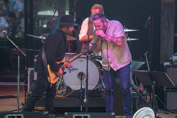 Colin Linden & The Rotting Matadors