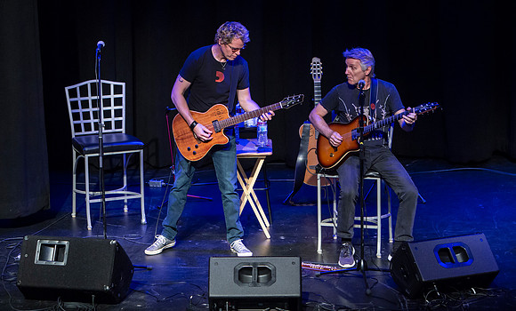 Rik Emmett