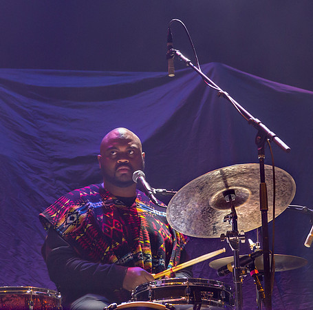 Khruangbin