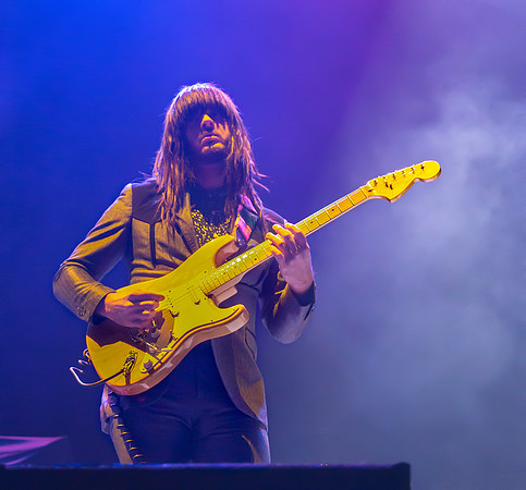 Khruangbin