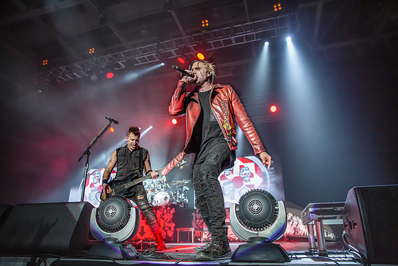 Three Days Grace
