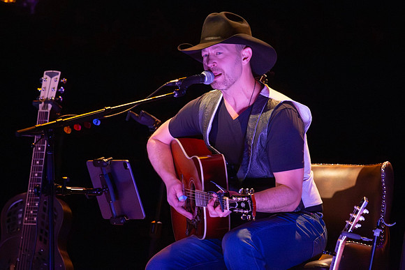 Paul Brandt & Terri Clark at The Danforth Music Hall in Toronto