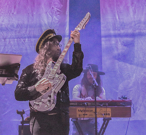 The Claypool Lennon Delirium