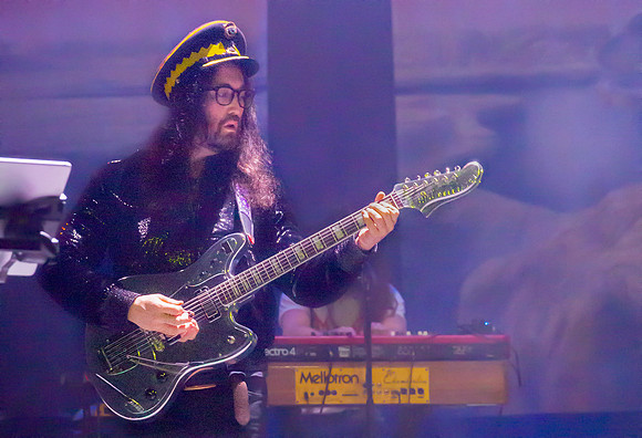 The Claypool Lennon Delirium