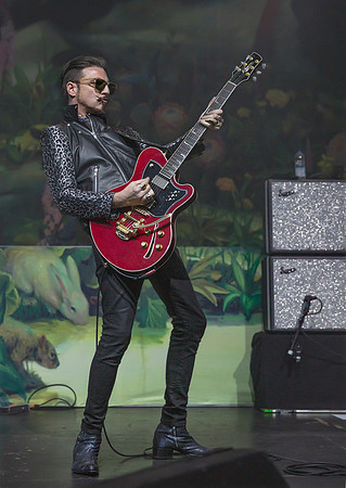 Rival Sons
