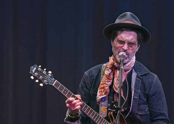 Doyle Bramhall II