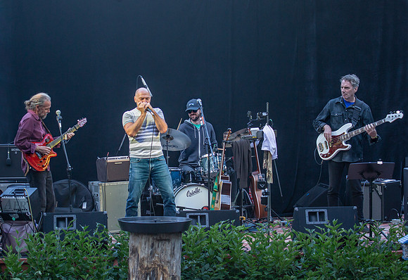 The Les Stroud Band