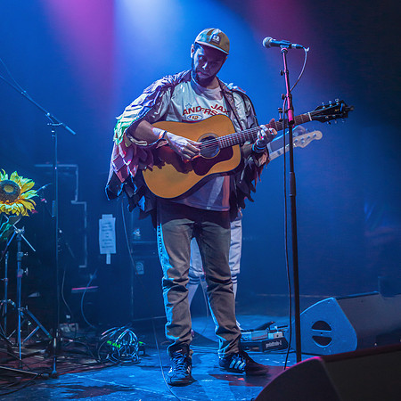 Joe Hertler & The Rainbow Seekers