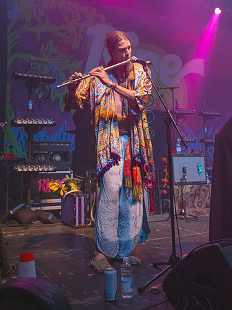 Joe Hertler & The Rainbow Seekers