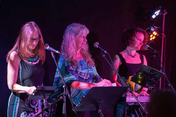 Les Stroud & The Campfire Kings at Port Whitby Marina