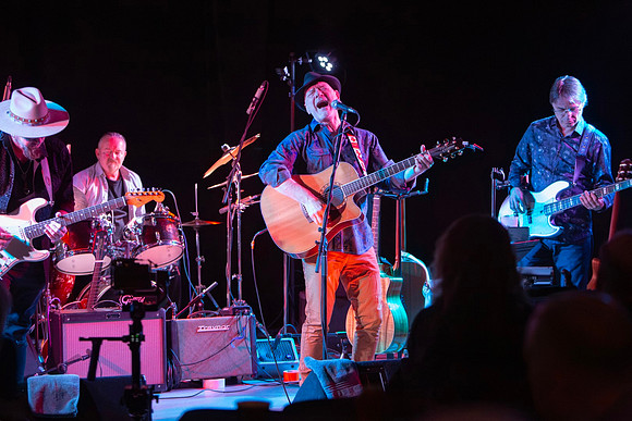 Les Stroud & The Campfire Kings at Port Whitby Marina