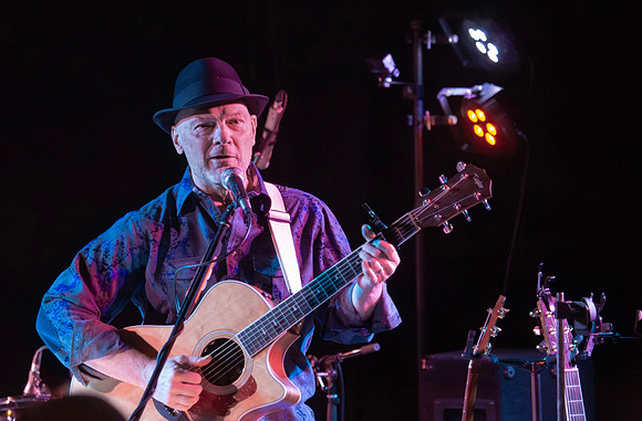 Les Stroud & The Campfire Kings at Port Whitby Marina