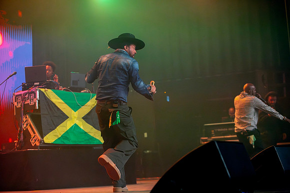 Shaggy at History in Toronto
